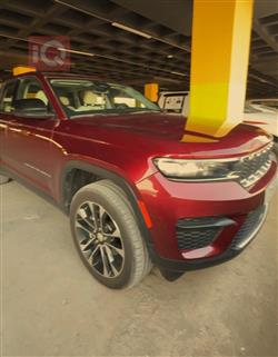 جیپ گراند شیرۆکی